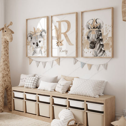 illustration animaux couleur fond beige et plume. Prenom personnalisee