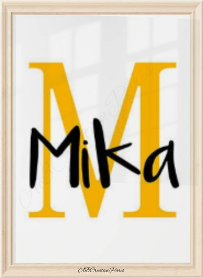 affiche personnalisé pour bébé avec initiale jaune e prénom or