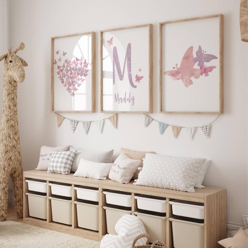Décoration chambre bébé personnalisé. Idée de deco sur le thème des papillons