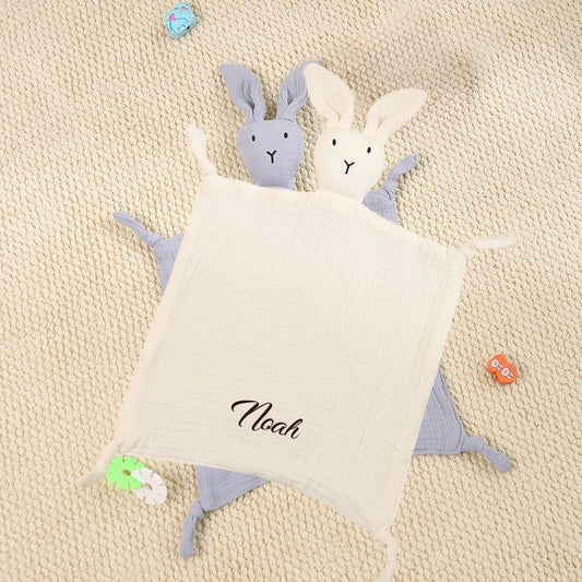 doudou lapin pour bébé naissance ou anniversaire coloris au choix et prénom personnalisé en broderie