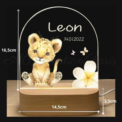 Nachtlicht Löwe - Personalisiertes Babygeschenk Savanne